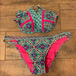 Patterned padded bikini